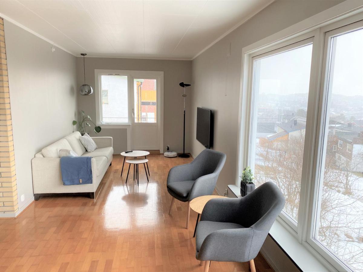 Big Central House, Free Parking, Wifi, 3 Bedrooms 纳尔维克 外观 照片